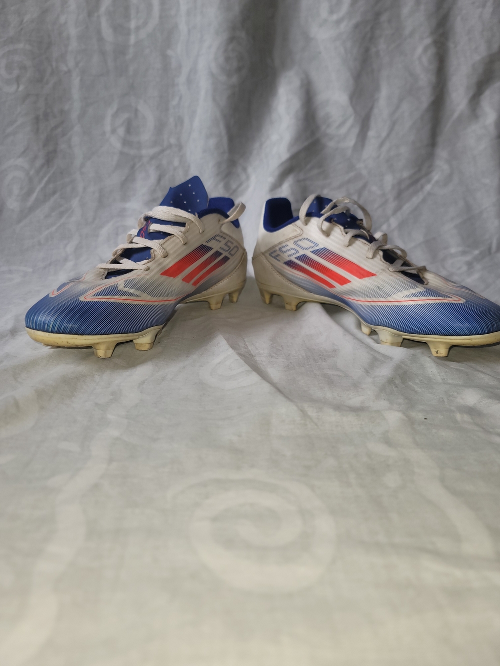 adidas Men's Blue White Soccer Cleats with Red Accents